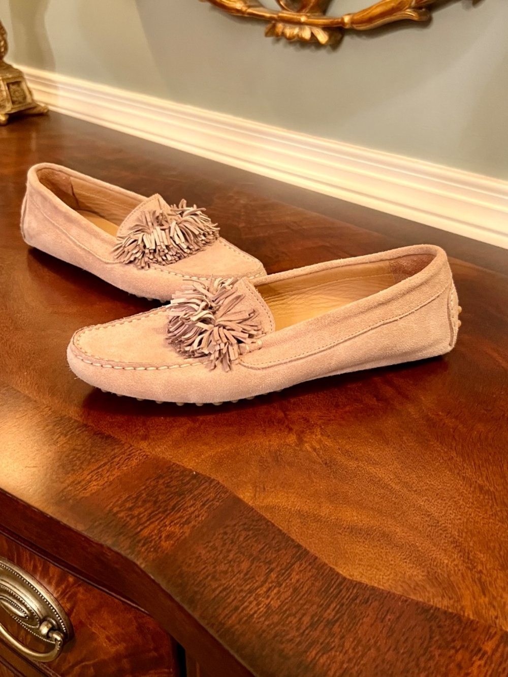 GUC M.Gemi Feliz Pom Pom Fringe Khaki Tan Suede Driving Loafers Flats Size 37 7 - Picture 2 of 9
